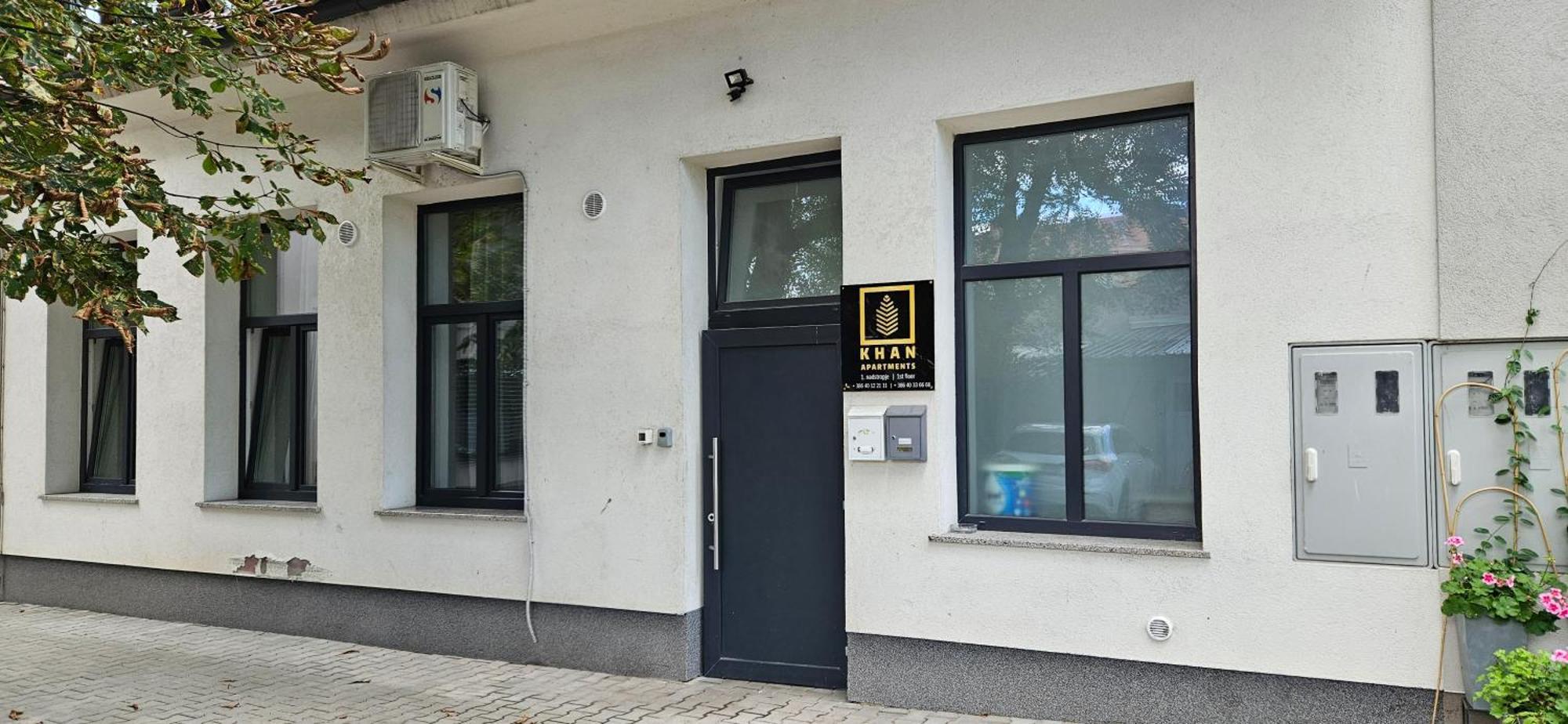 Khan Apartments Ljubljana Bagian luar foto