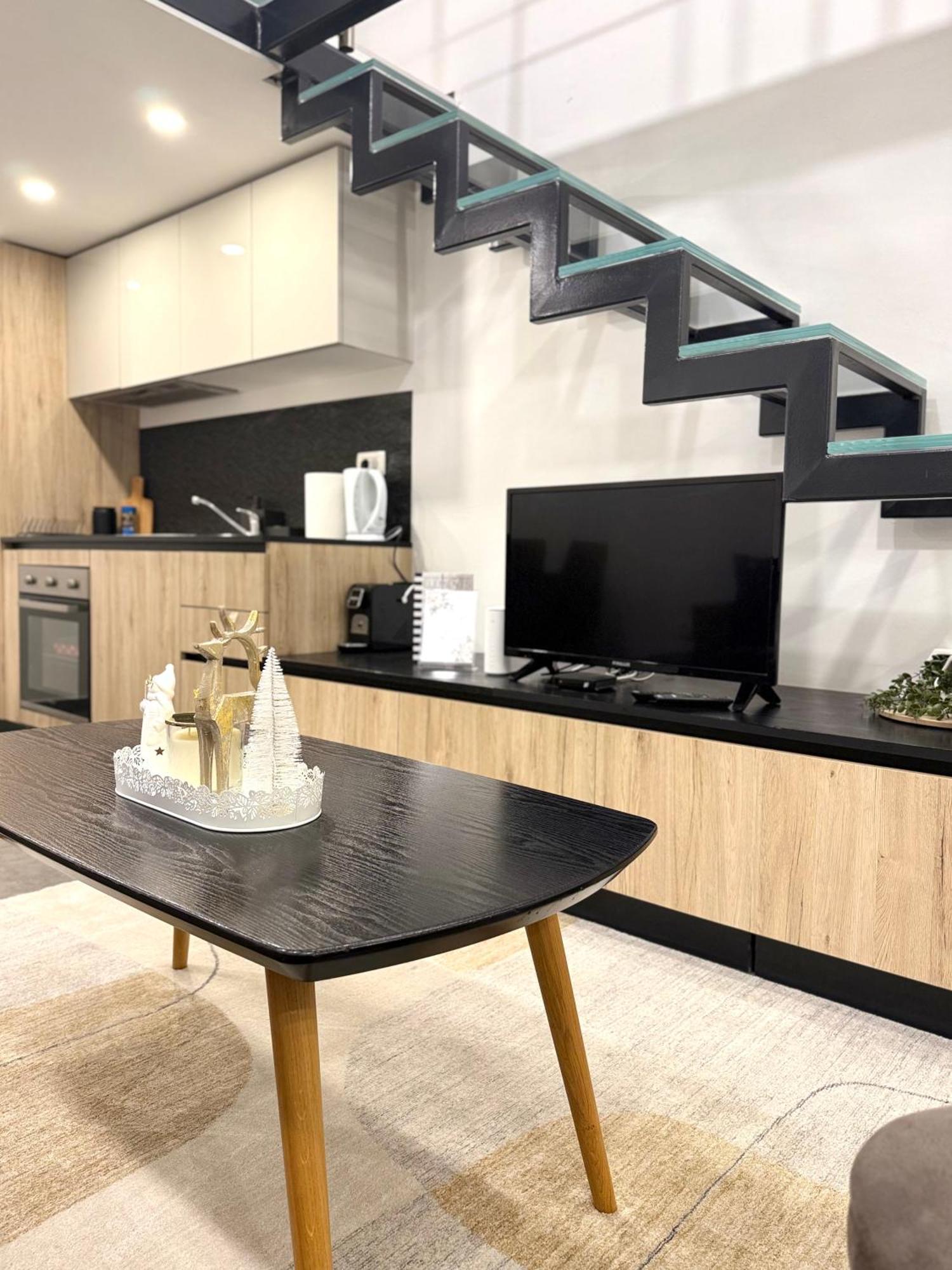 Khan Apartments Ljubljana Bagian luar foto
